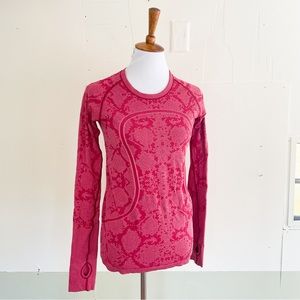 Lululemon Swiftly Tech snakeskin print hot pink long sleeve size 8